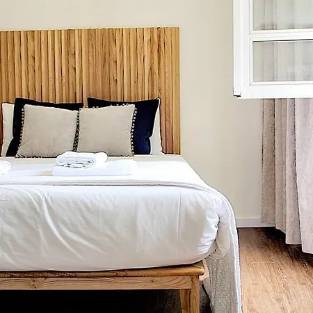 Sweet Downtown 3 Apartment *
